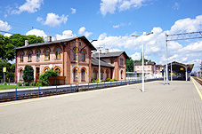 min 1000 4.jpg min 1000 4.jpg